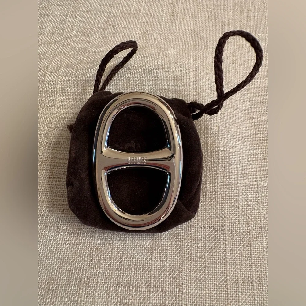 Palladium Hermès Chaine D'Ancre scarf ring. Includes box. - Picture 3 of 9